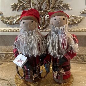 NWT Primitives by Kathy Set of 2 Rustic Red Plaid Santa Figures 15”